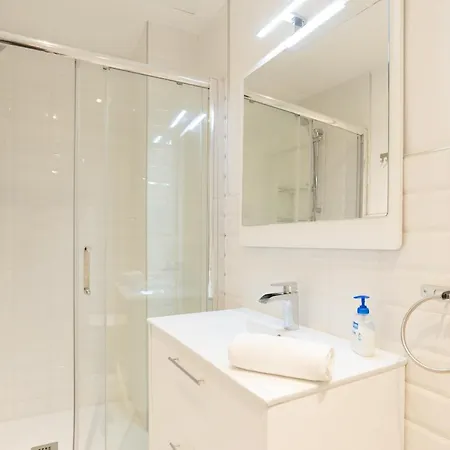 Apartment Urbe10 Plaza De La Constitucion 1 Bedroom *